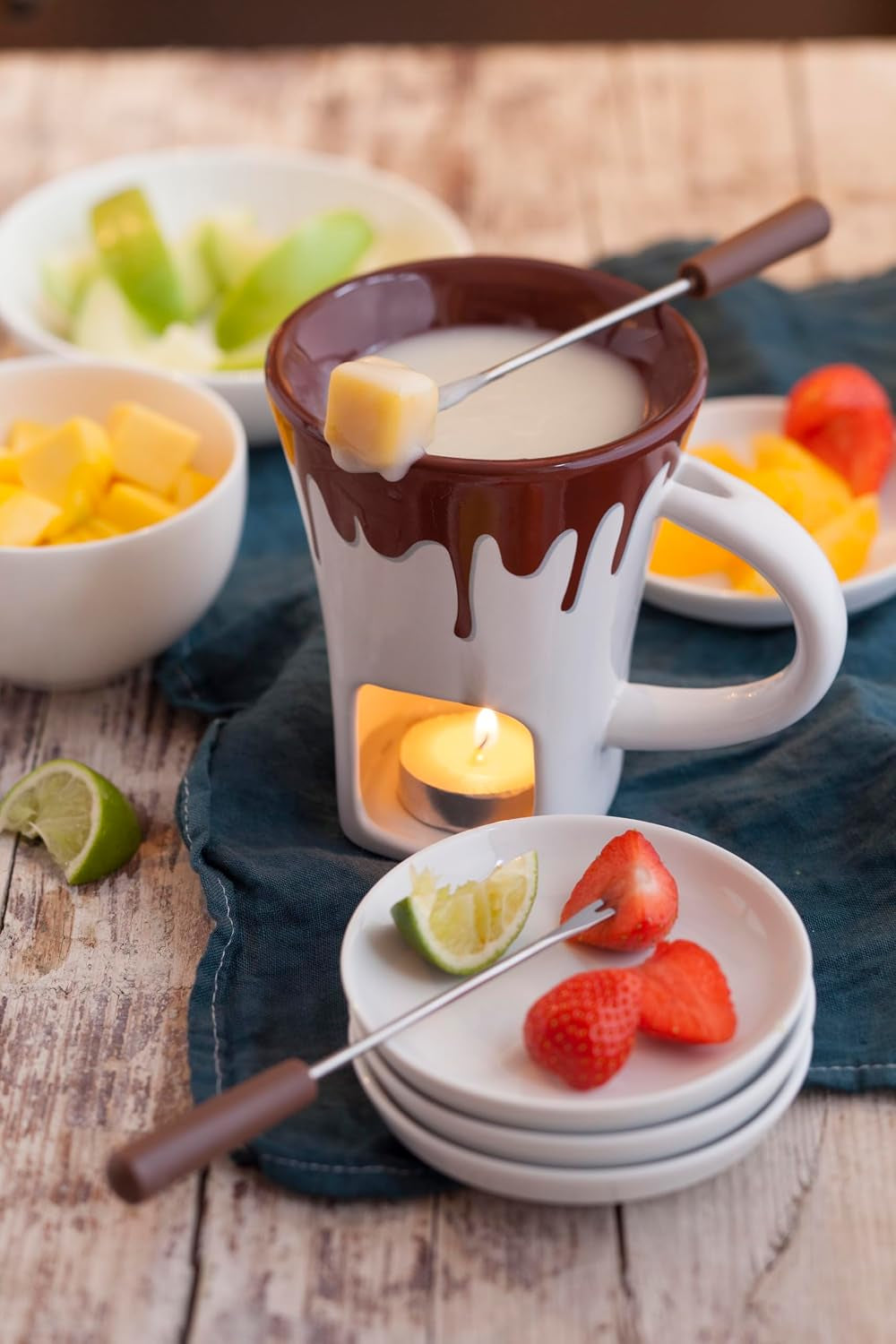 F12064 4-Piece Nostalgia Chocolate Fondue Mug Set