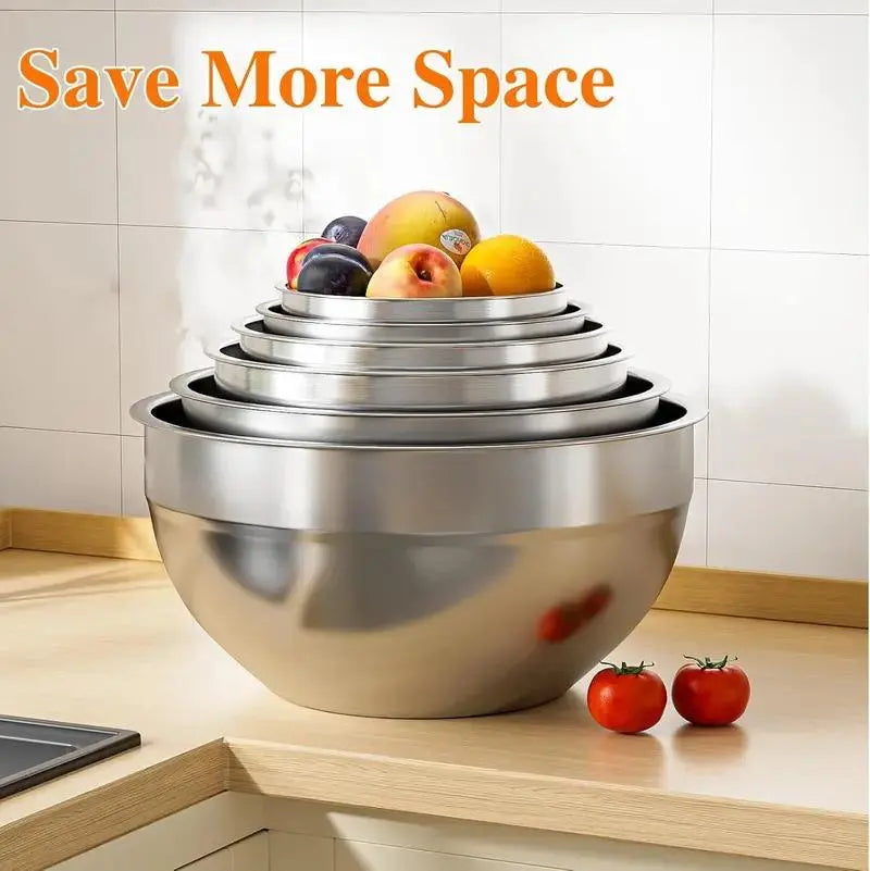 6-Piece Stainless Steel Mixing Bowl Set with Lids and Grinder Attachments - Airtight Food Storage and Organizer for Culinary Use